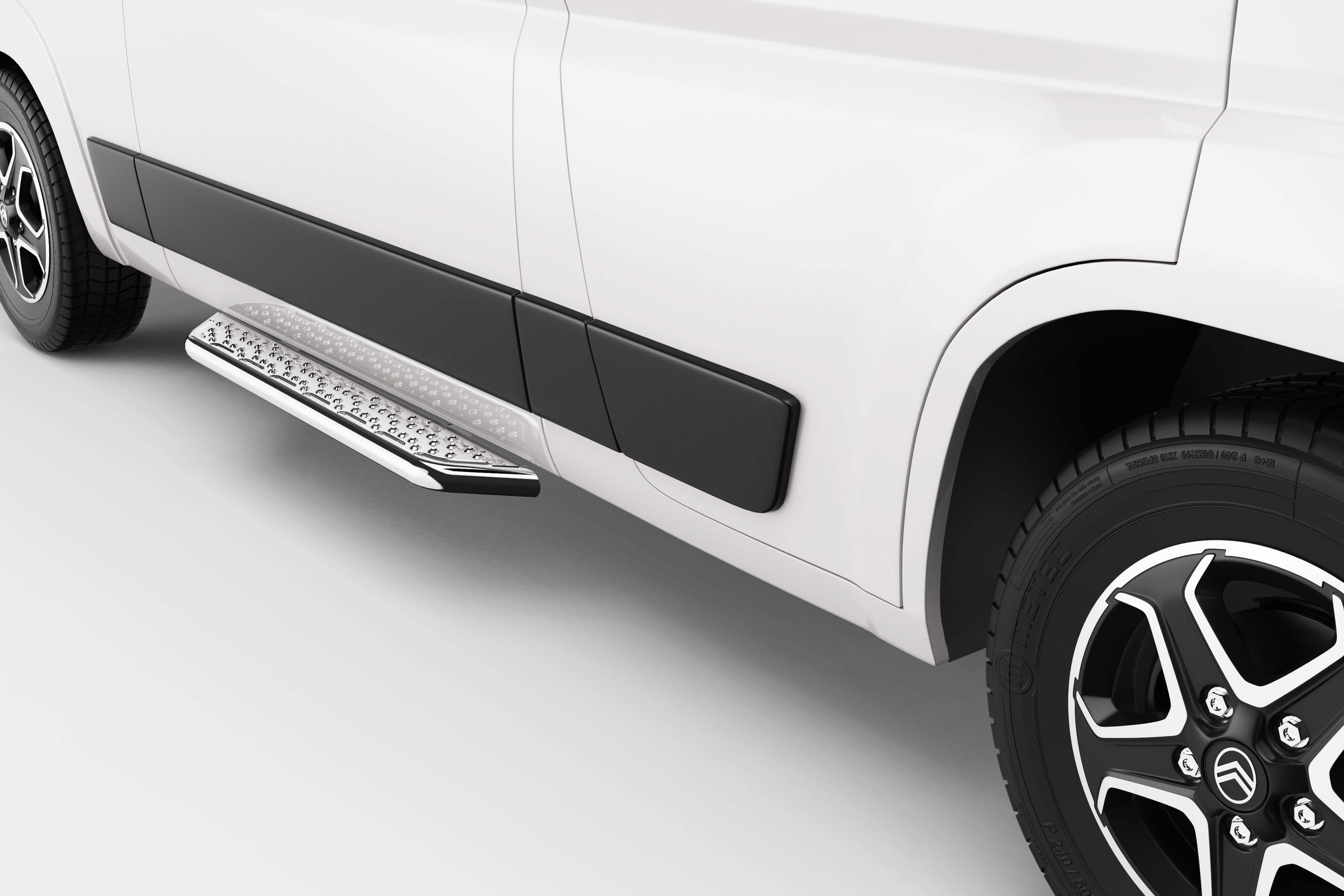  "VANTour" fellépő, oldalajtóhoz